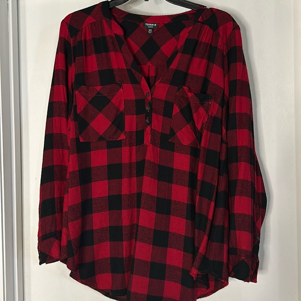 Women’s Torrid Long Sleeve Flannel Top Size 00
